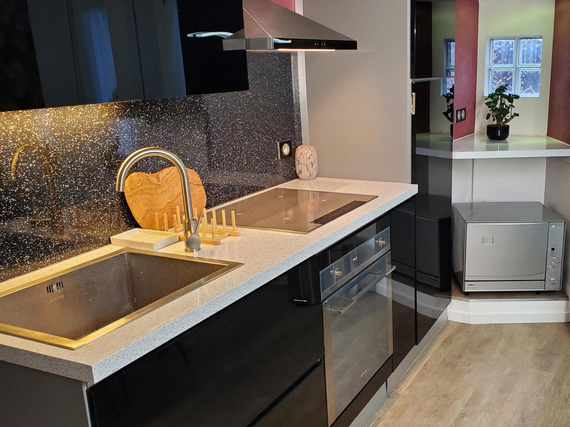 Mirka & Franck Apartment Chic 4 Stars Parking Free كولمار المظهر الخارجي الصورة